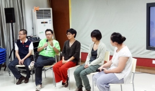 南都基金会代表参加雅安地震灾后反思会