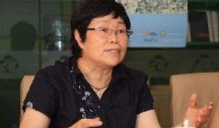 谢丽华一行来访南都基金会