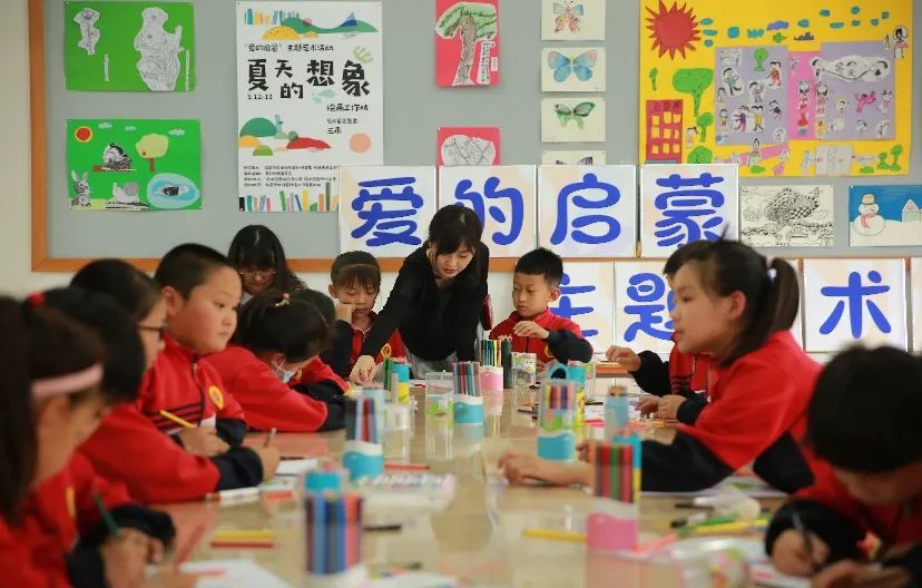 http://7xo6kd.com1.z0.glb.clouddn.com/upload-ueditor-image-20160126-1453803631672000523.jpg 图片